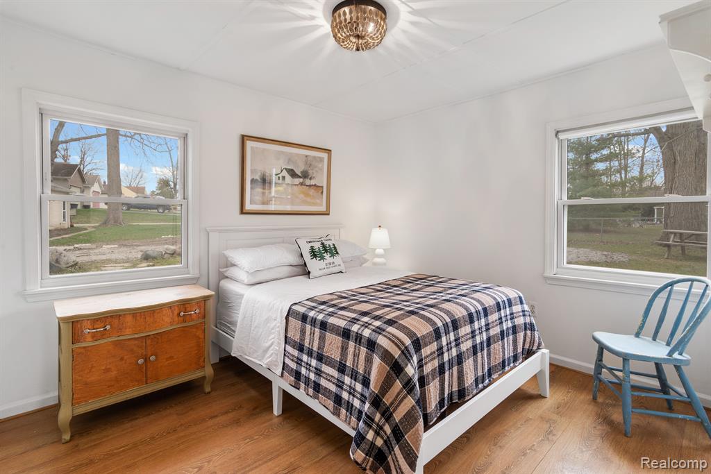 5145 OAKCLIFF Drive, Waterford, MI 48327 — Photo 14