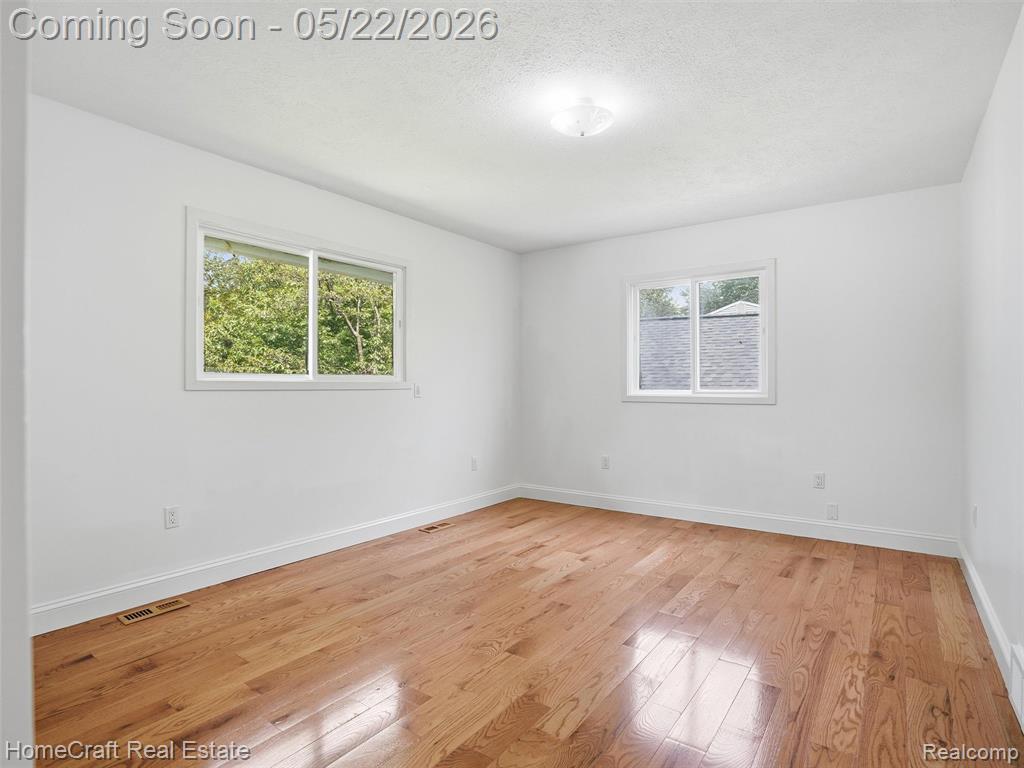 2355 MERRILL Avenue, Ypsilanti, MI 48197 — Photo 15