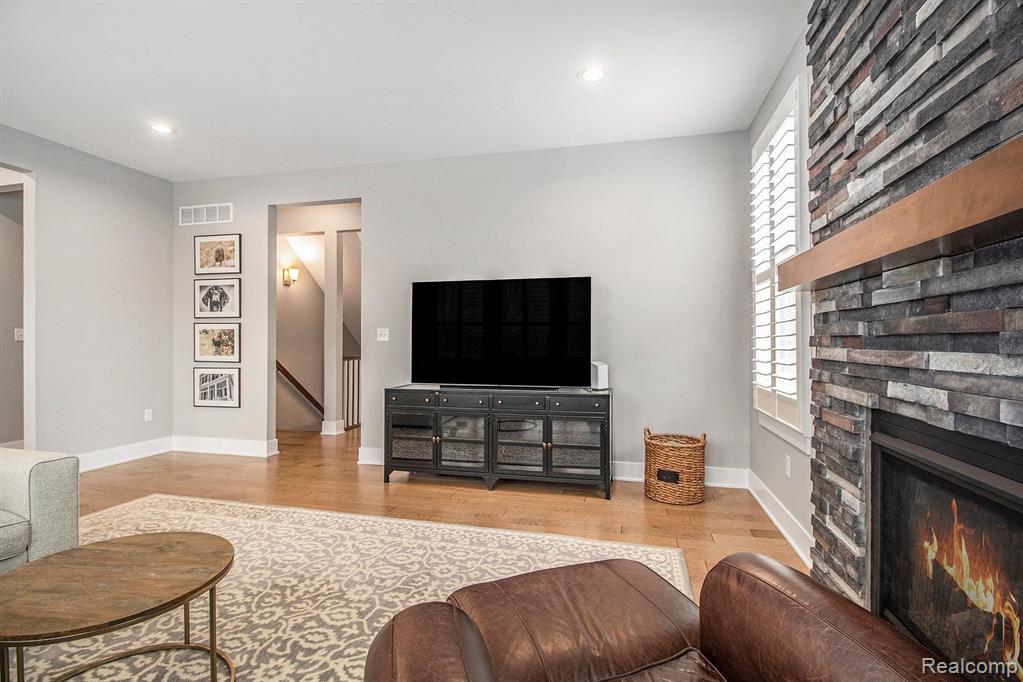 50453 Baileys Landing, Canton, MI 48187 — Photo 8