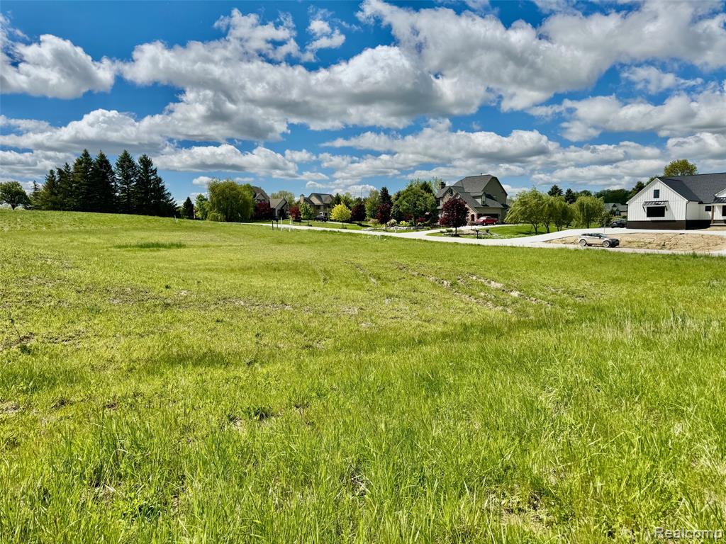 1058 INVITATIONAL Drive, Metamora, MI, 48455