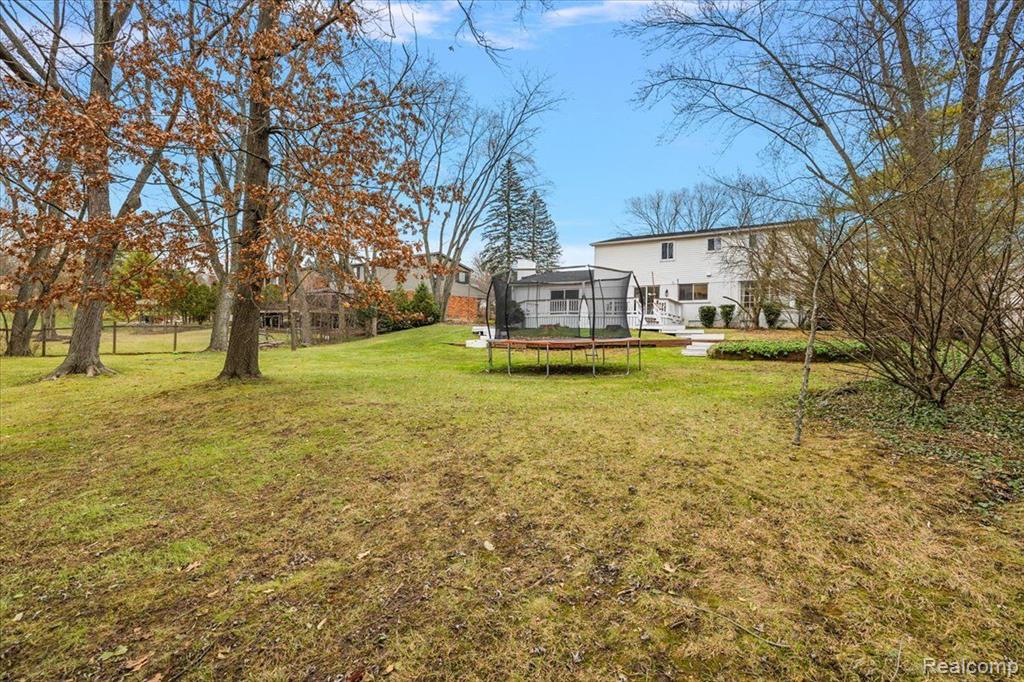 4592 FAIRWAY Ridge, West Bloomfield, MI 48323 — Photo 53
