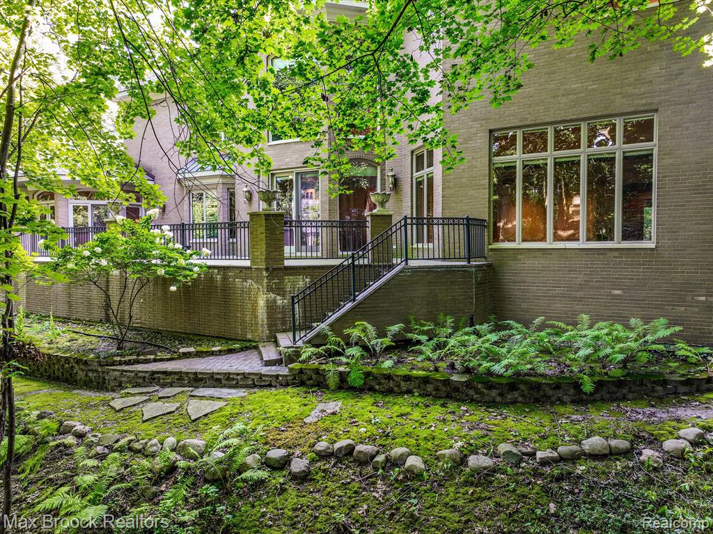 4366 KAREN Lane, Bloomfield Hills, MI 48302 — Photo 62