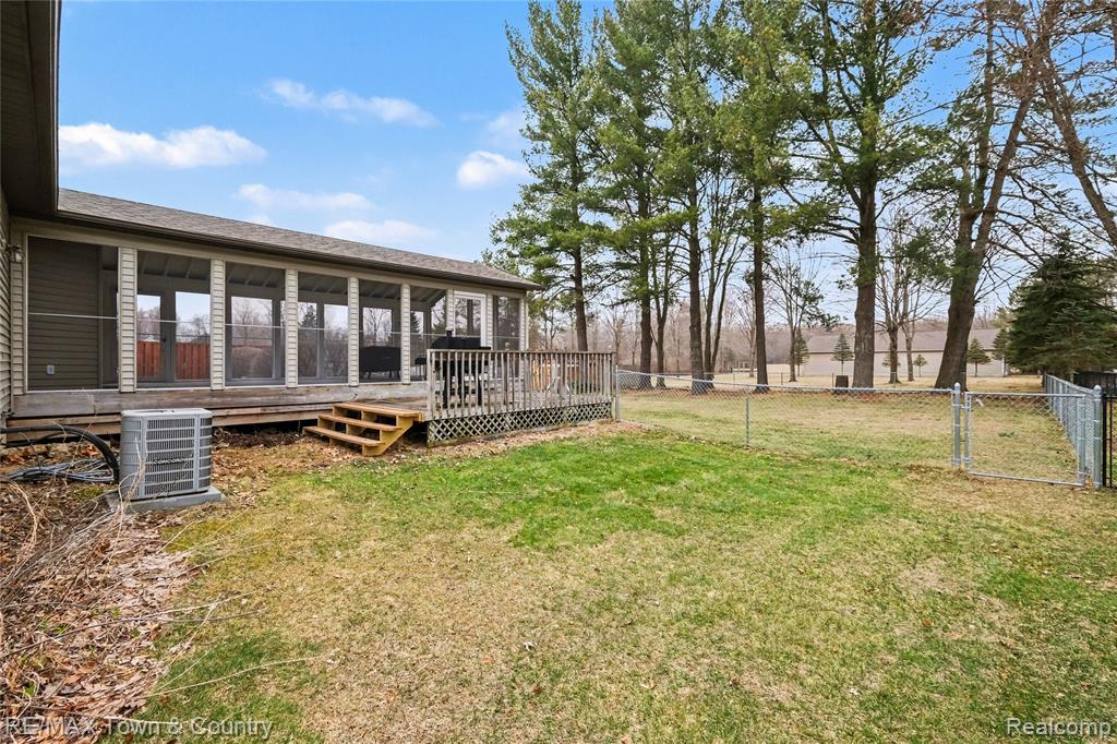 6360 W Frances Road, Clio, MI 48420 — Photo 29