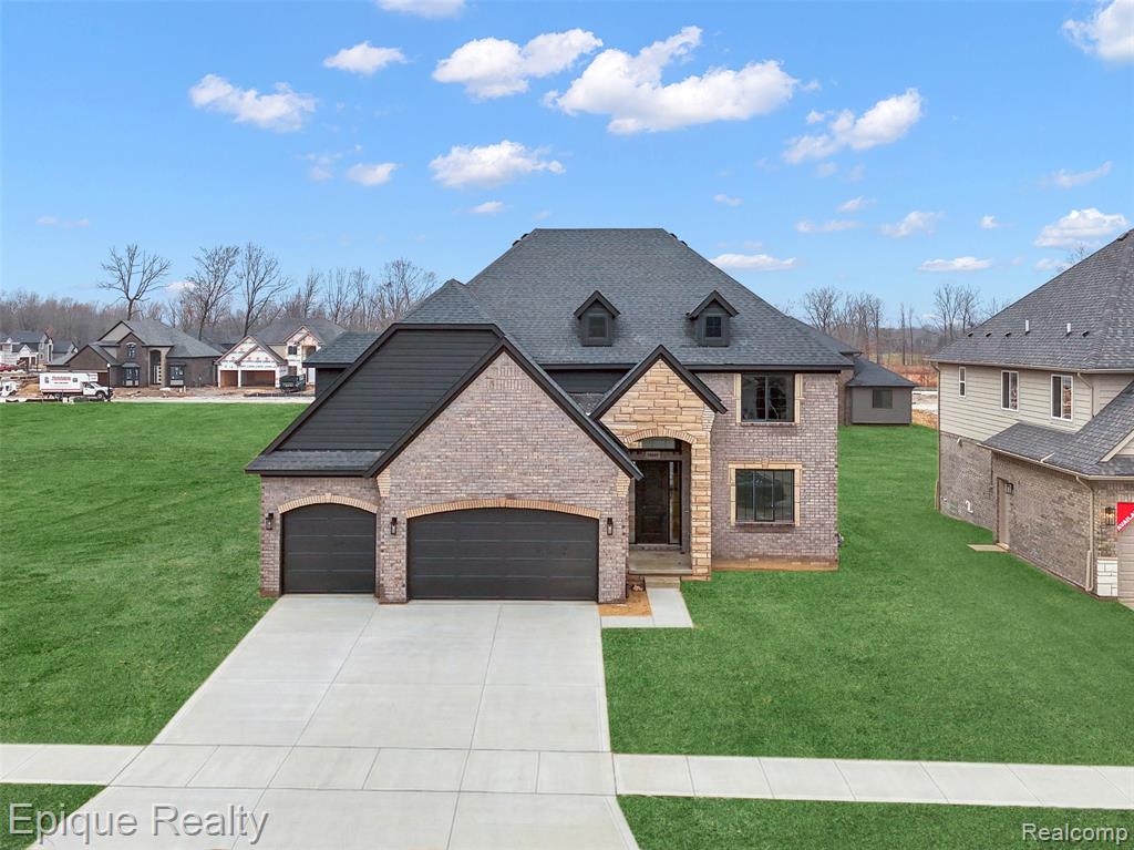 50605 Mistwood Drive, Macomb, MI 48042 — Photo 2