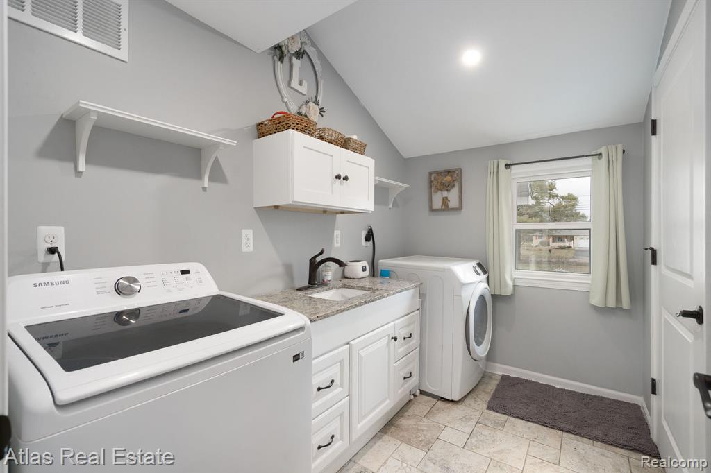 10025 Grand Blanc Road, Gaines Vlg, MI 48436 — Photo 31