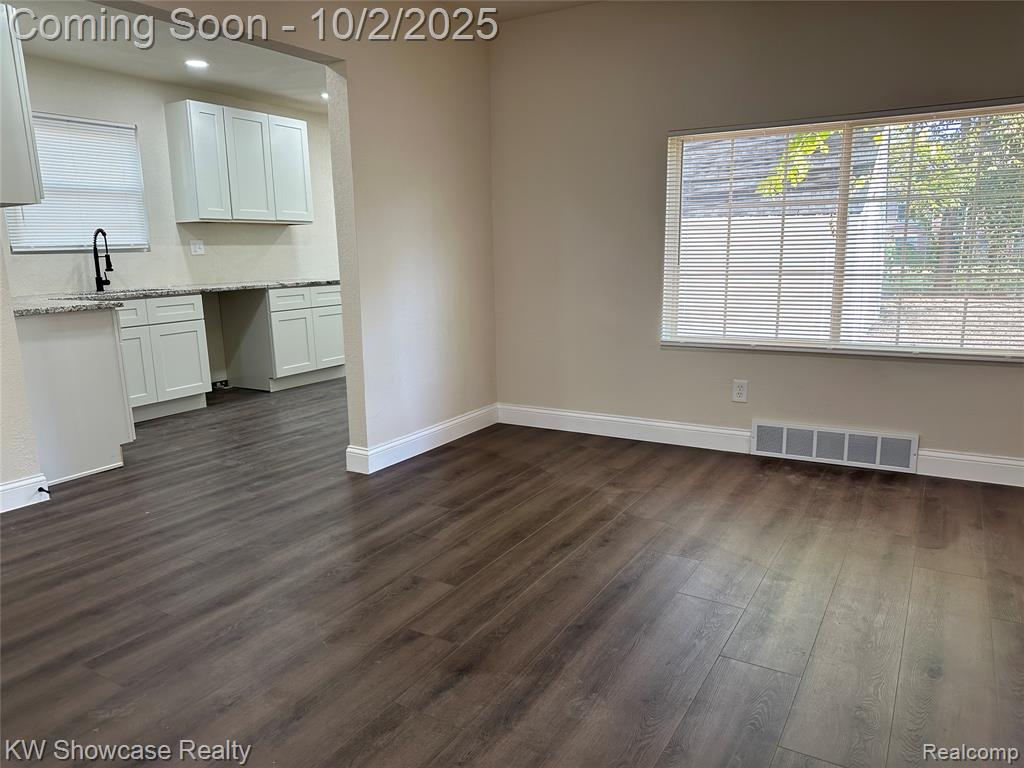 4255 Webb Street, Detroit, MI 48204 — Photo 9