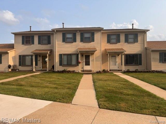 20025 Village Green Court, Brownstown, MI 48183
