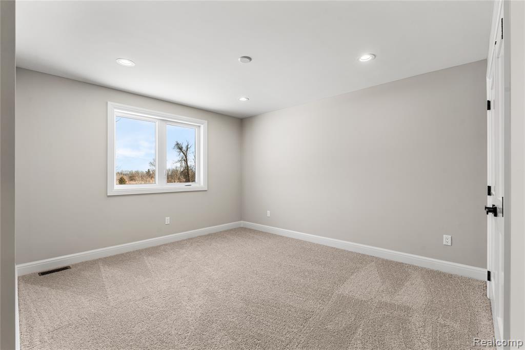 2163 HEIDI Drive, Addison, MI 48370 — Photo 23
