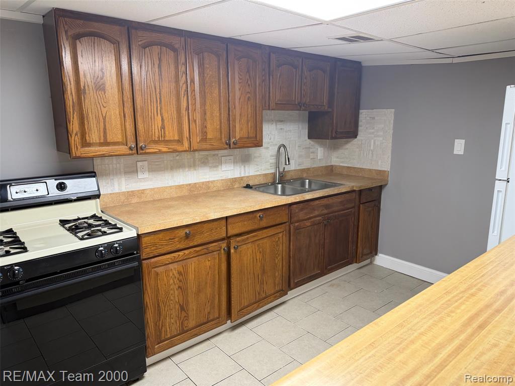 6491 N Silvery Lane, Dearborn Heights, MI 48127 — Photo 14