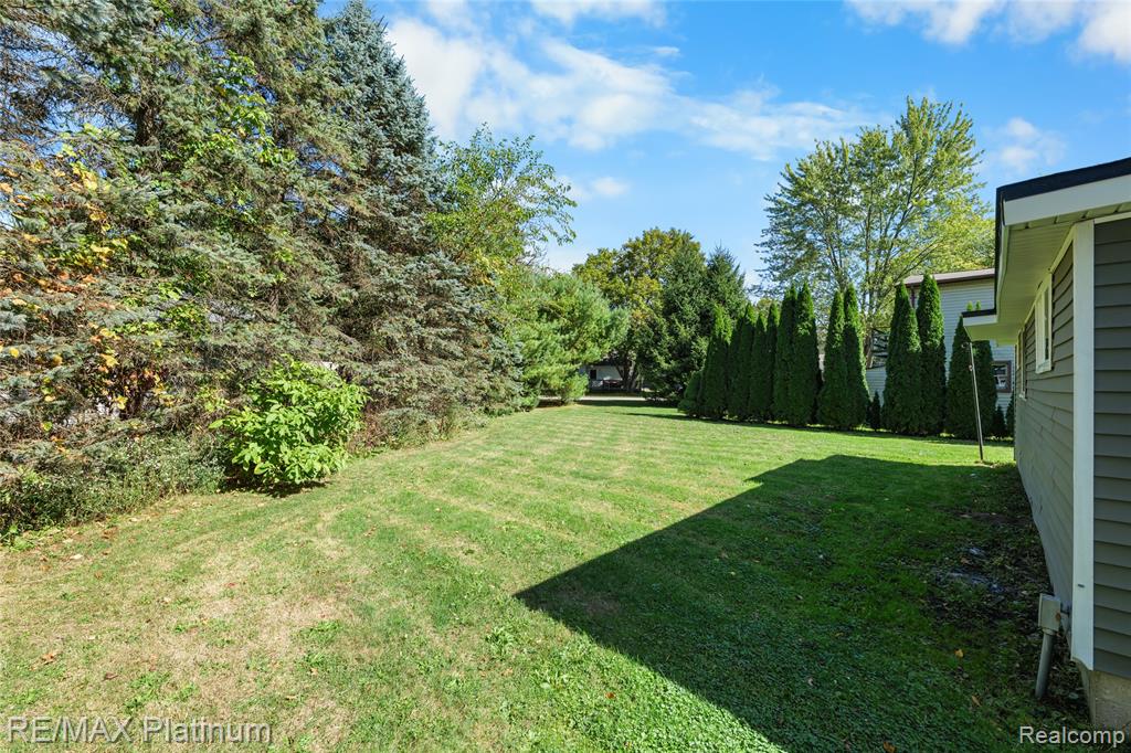 1605 S Hughes Road, Brighton, MI 48114 — Photo 15