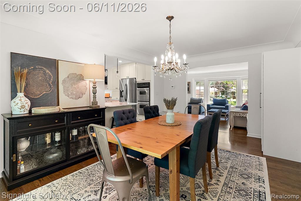 5748 Cherry Crest Drive, West Bloomfield, MI — Photo 12