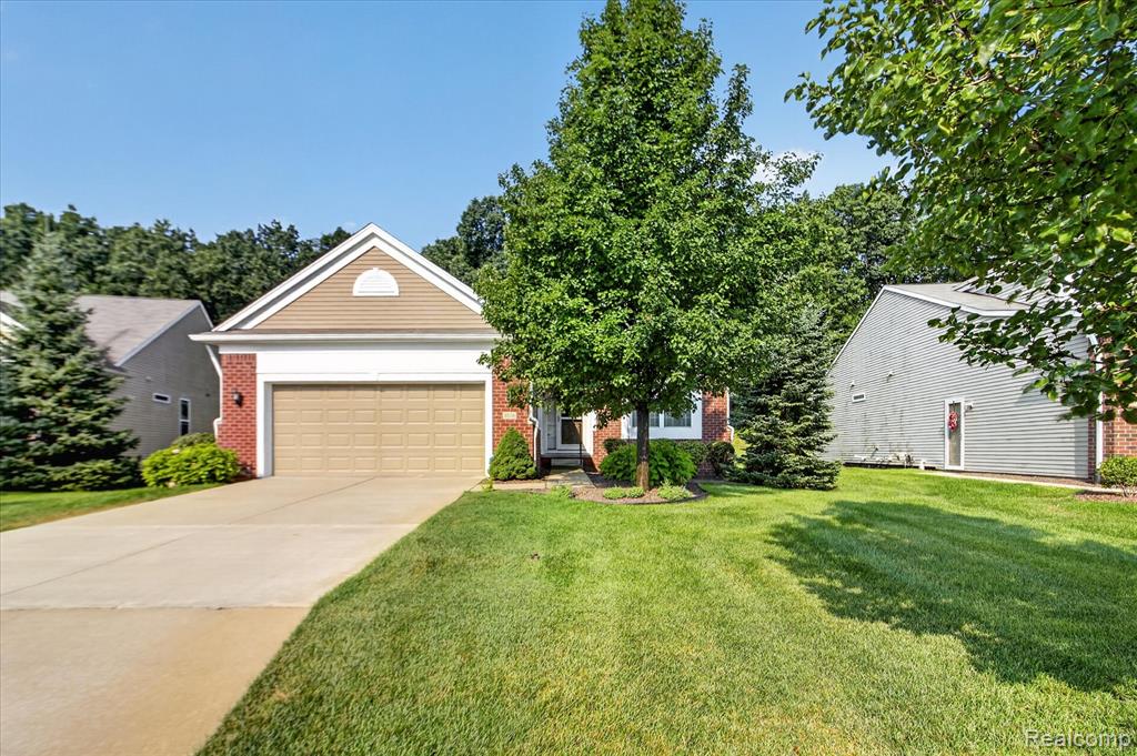 3578 Rainier Drive, Howell, MI 48843
