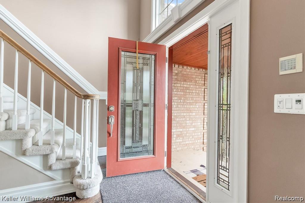 9049 Cobblestone Circle, Plymouth, MI 48170 — Photo 5