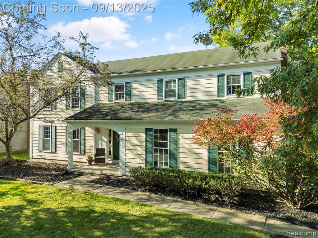 5493 S Piccadilly, West Bloomfield, MI — Photo 2