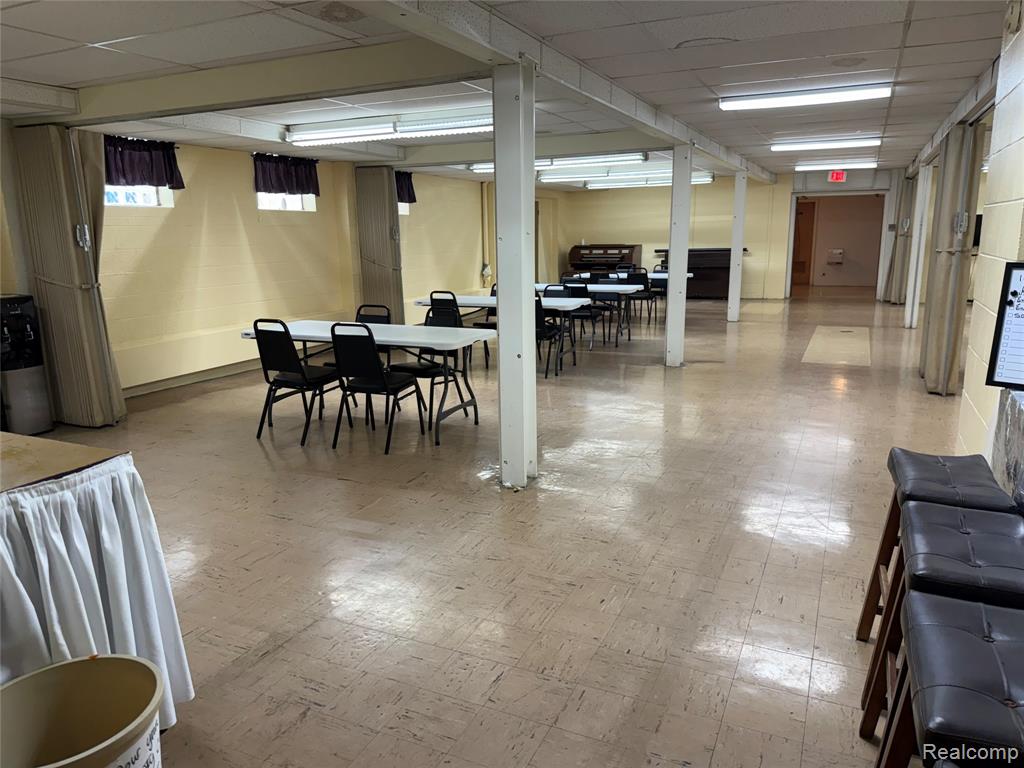 5000 5000 Pelham Rd Road, Dearborn Heights, MI 48125 — Photo 22