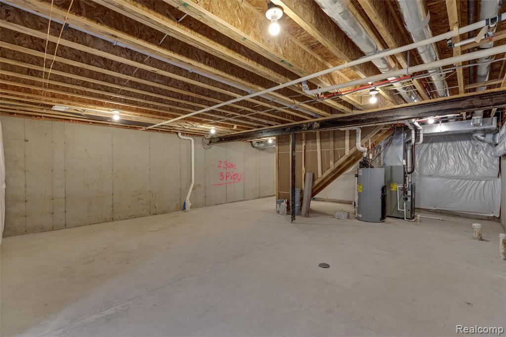 811 Balmoral Ln, Troy, MI 48085 — Photo 28