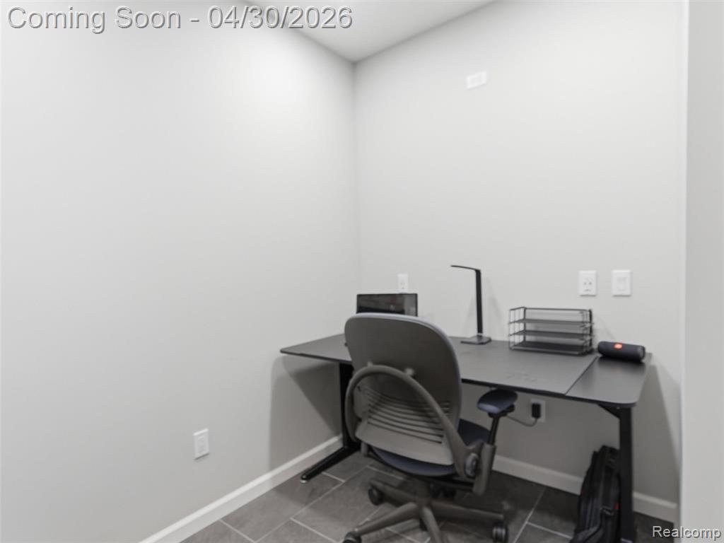 12210 Mantawauka Drive, Fenton, MI 48430 — Photo 29