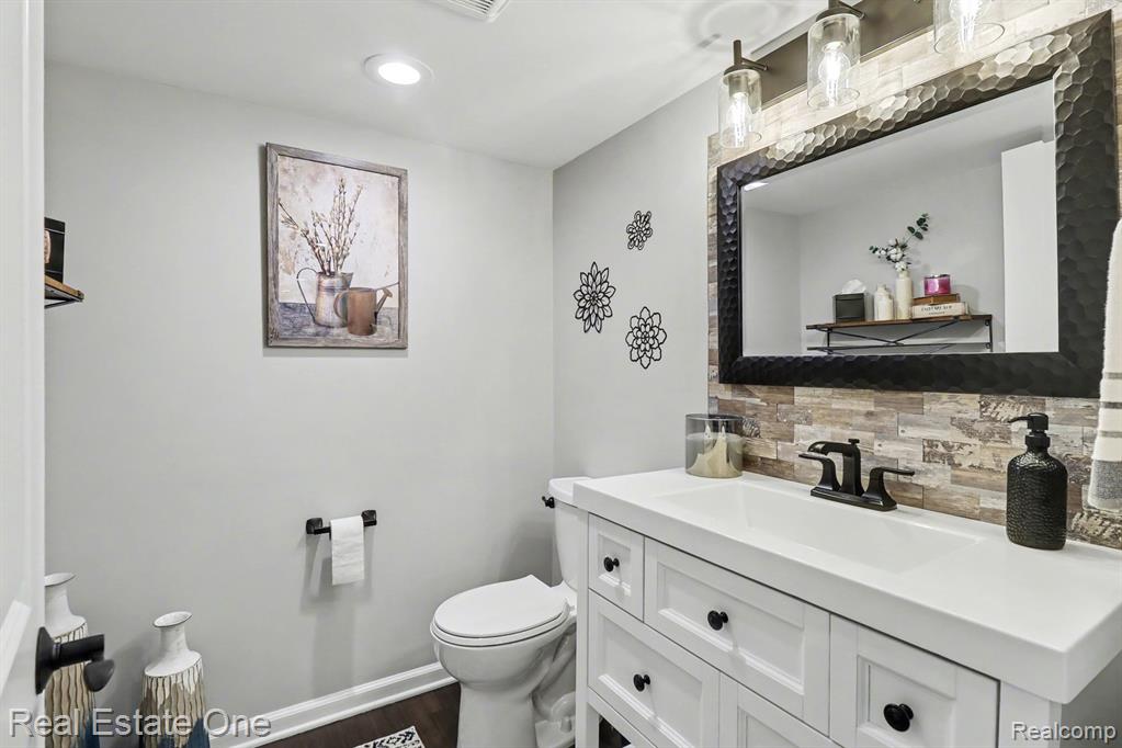 855 Island Lake Drive, Oxford, MI 48371 — Photo 29