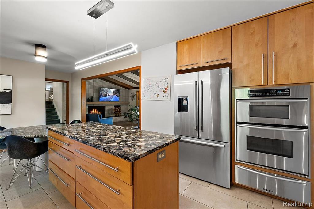 7315 Lindenmere Drive, Bloomfield Hills, MI 48301 — Photo 14