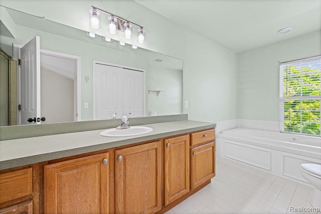 840 Cross Circle, Oxford, MI 48371 — Photo 30