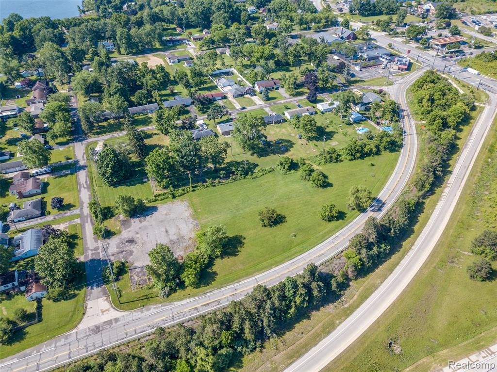 45109 I-94 South Service Drive, Belleville, MI 48111 — Photo 2
