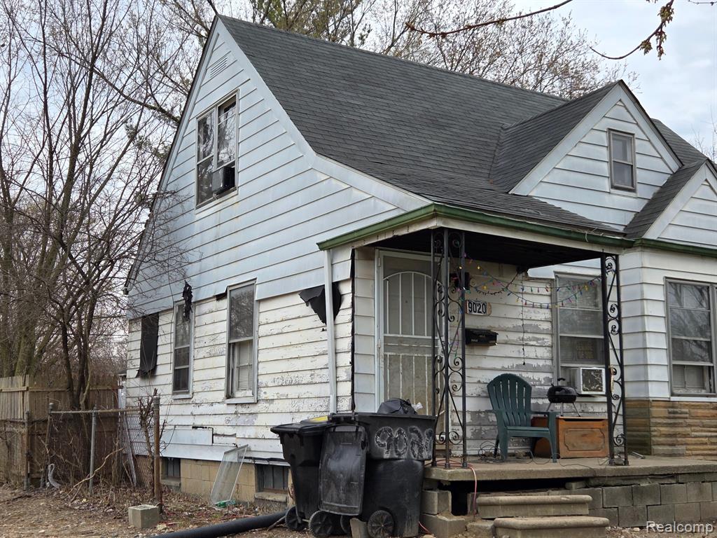 9020 PIERSON Street, Detroit, MI 48228 — Photo 2