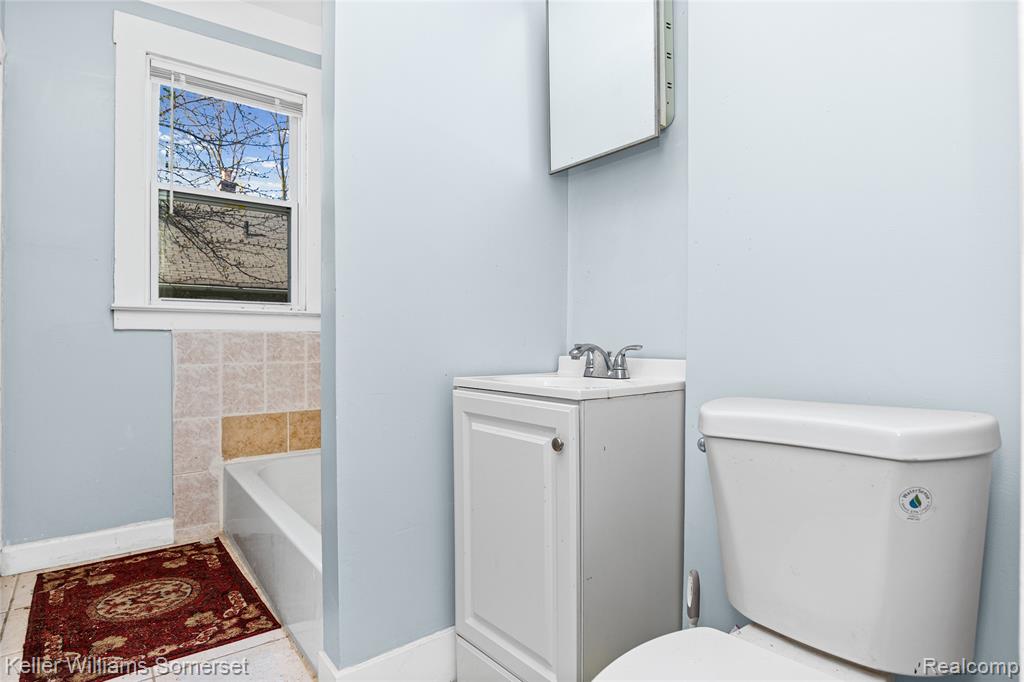 17167 Hasse Street, Hamtramck, MI 48212 — Photo 23