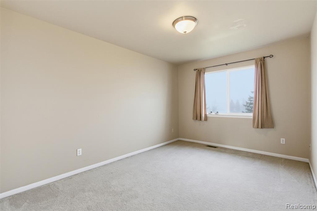 7767 W Branch Court, Ypsilanti, MI 48197 — Photo 31