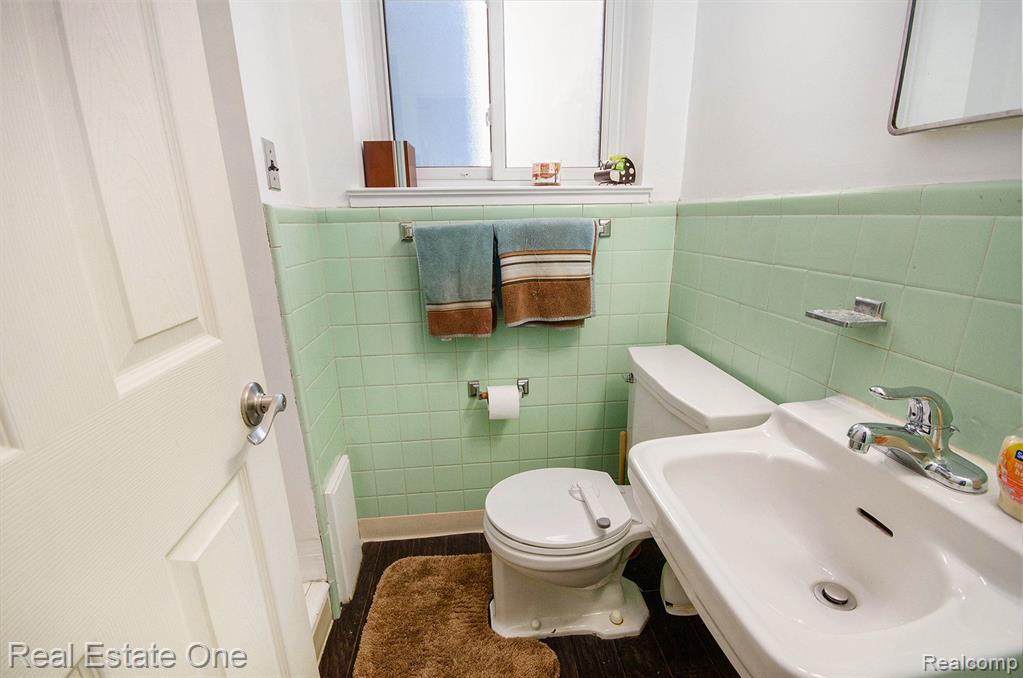 8477 CHURCH Road, Grosse Ile, MI 48138 — Photo 24