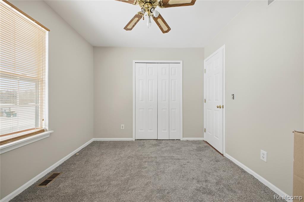 6015 Edmund Street, Romulus, MI, 48174