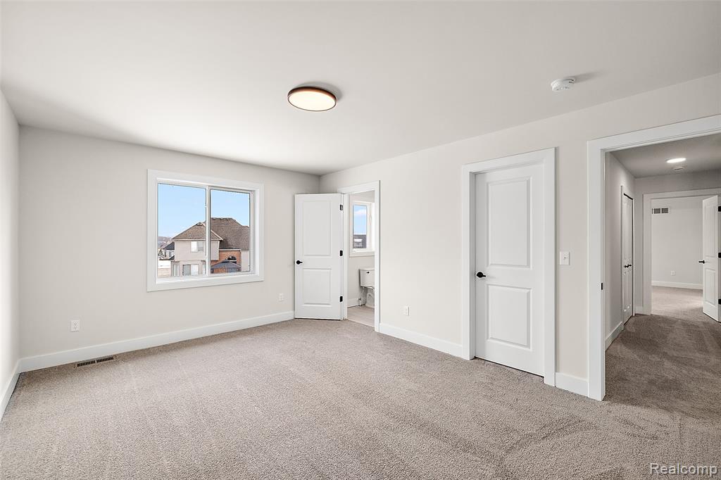17824 Biscayne Drive, Macomb, MI 48042 — Photo 32