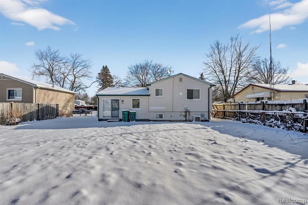 15654 Isabelle Street, Romulus, MI 48174 — Photo 20