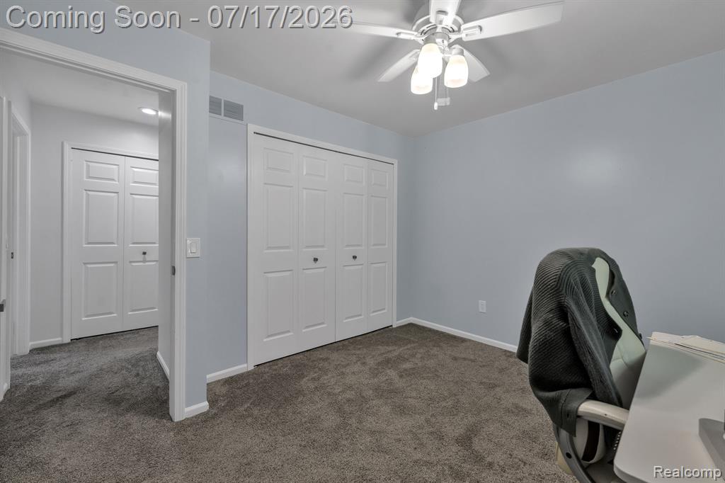 6081 Beachwood Drive, West Bloomfield, MI 48324 — Photo 43