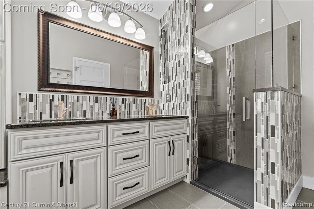 4630 Commerce Woods Drive, Commerce Twp, MI 48382 — Photo 22