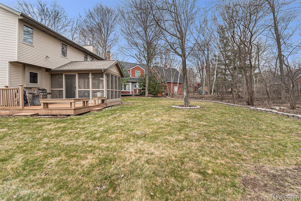 5102 FOXPOINT Circle, Midland, MI 48642 — Photo 30