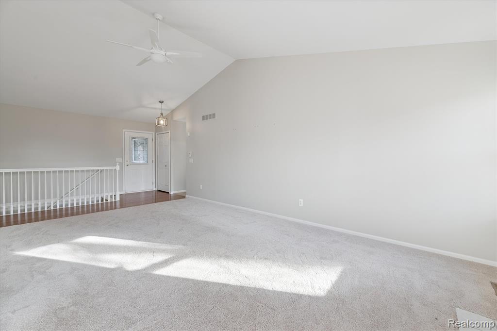 2607 S Moonglow Court, 35, Hartland, MI 48353 — Photo 11