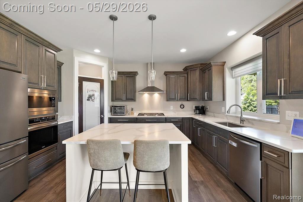 7659 Crimson Court, Utica, MI 48316 — Photo 15