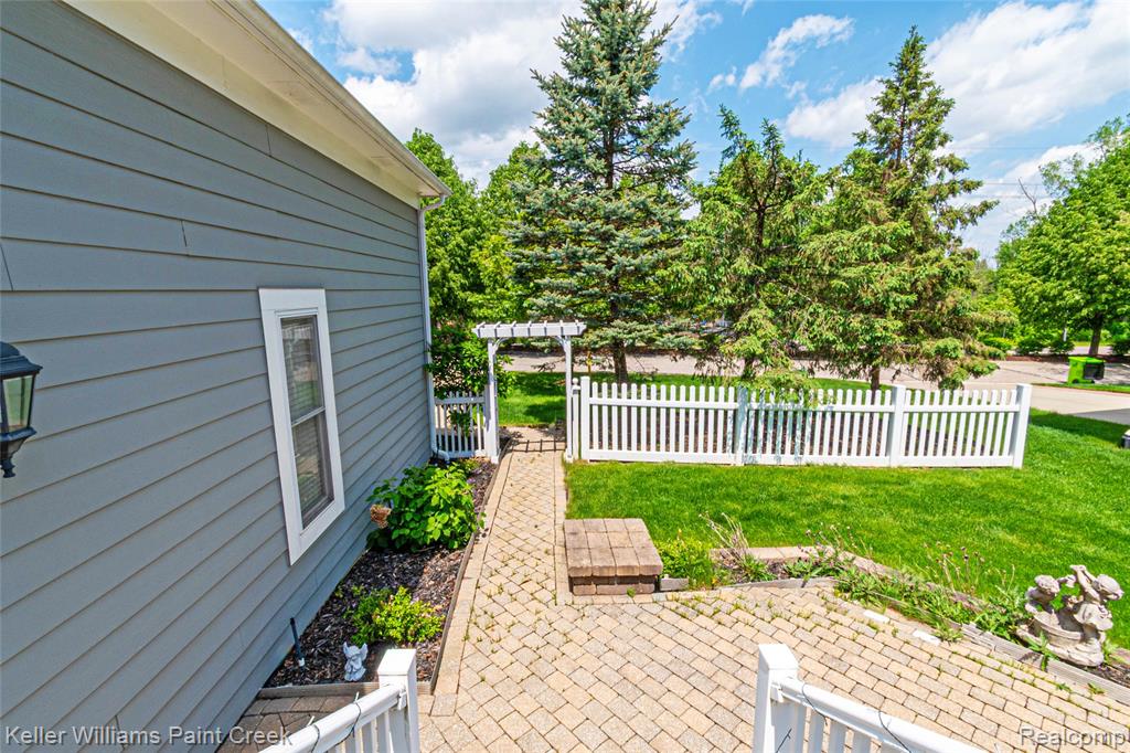 42708 Faulkner Drive, Novi, MI 48377 — Photo 10