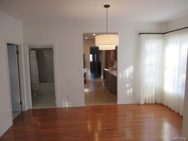 110 N 1ST Street, Holly, MI 48442 — Photo 8