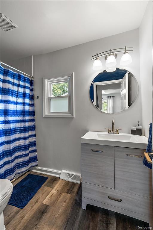 433 CHERRY Drive, Troy, MI 48083 — Photo 15