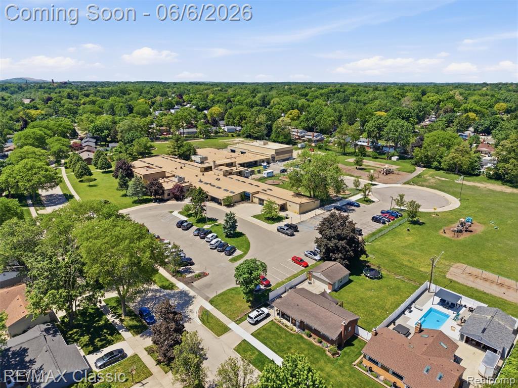 41020 Greenbriar Lane, Plymouth, MI 48170 — Photo 57