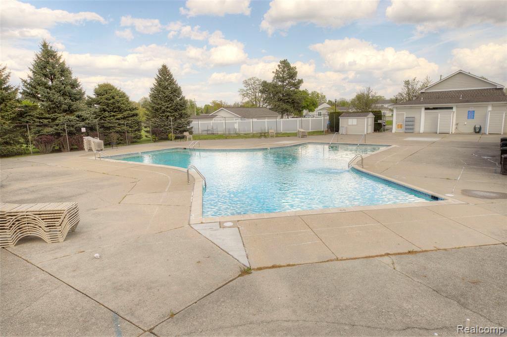 39887 Village Wood Lane, Novi, MI — Photo 27