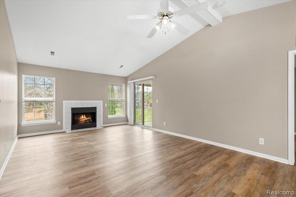 4648 BERKSHIRE Drive, Sterling Heights, MI 48314 — Photo 8