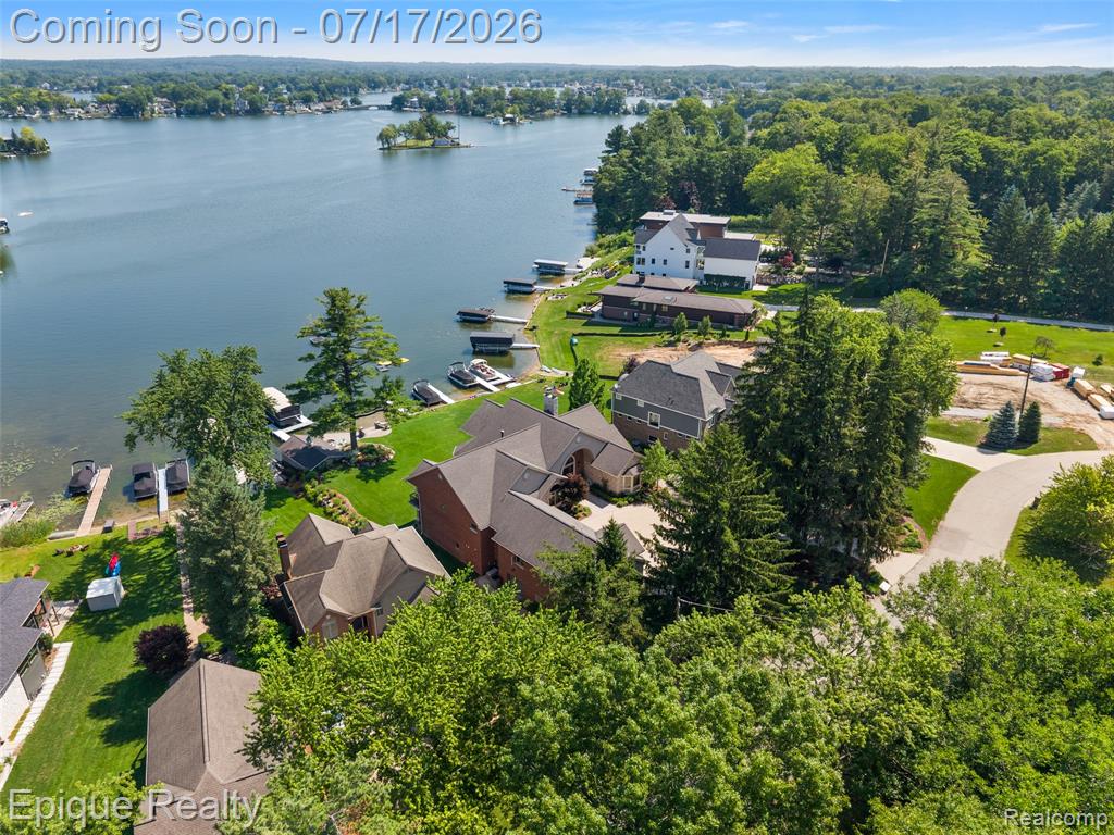 565 Shady Oaks Street, Lake Orion, MI 48362 — Photo 33