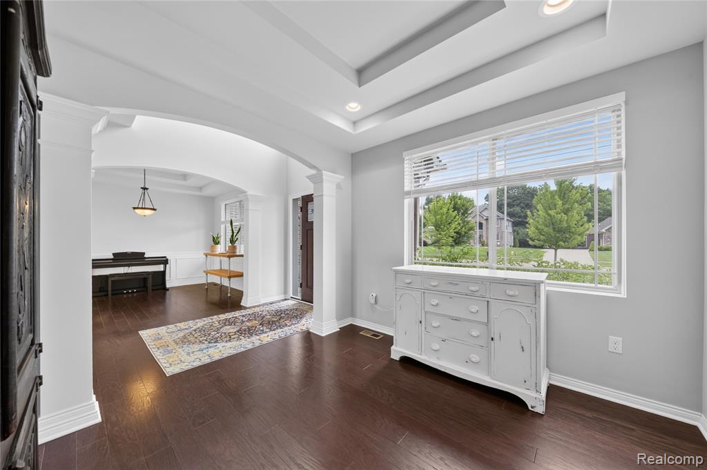 9665 Windsor Lane, Clarkston, MI 48348 — Photo 30