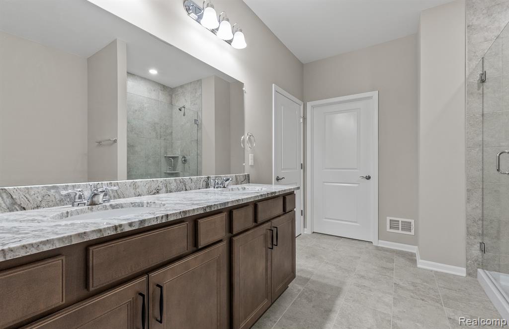 16104 Conifer Lane, Clinton Twp, MI 48038 — Photo 24