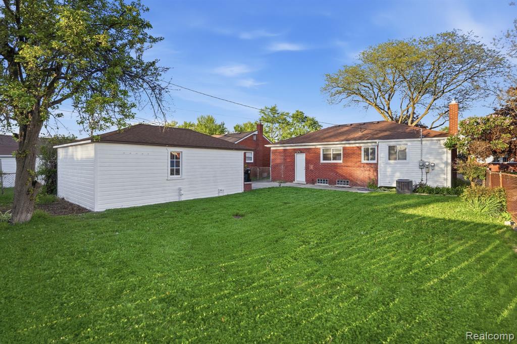 28231 Fountain Street, Roseville, MI 48066 — Photo 27