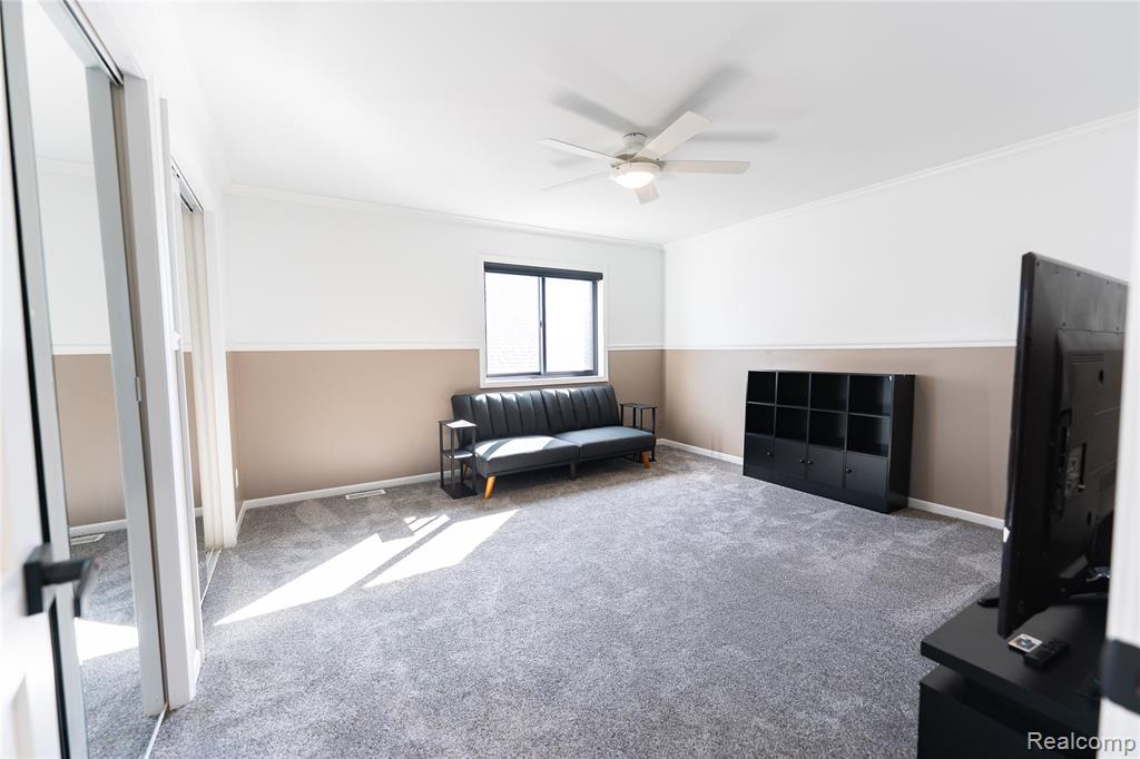 49729 Nautical Drive, Chesterfield, MI 48047 — Photo 30