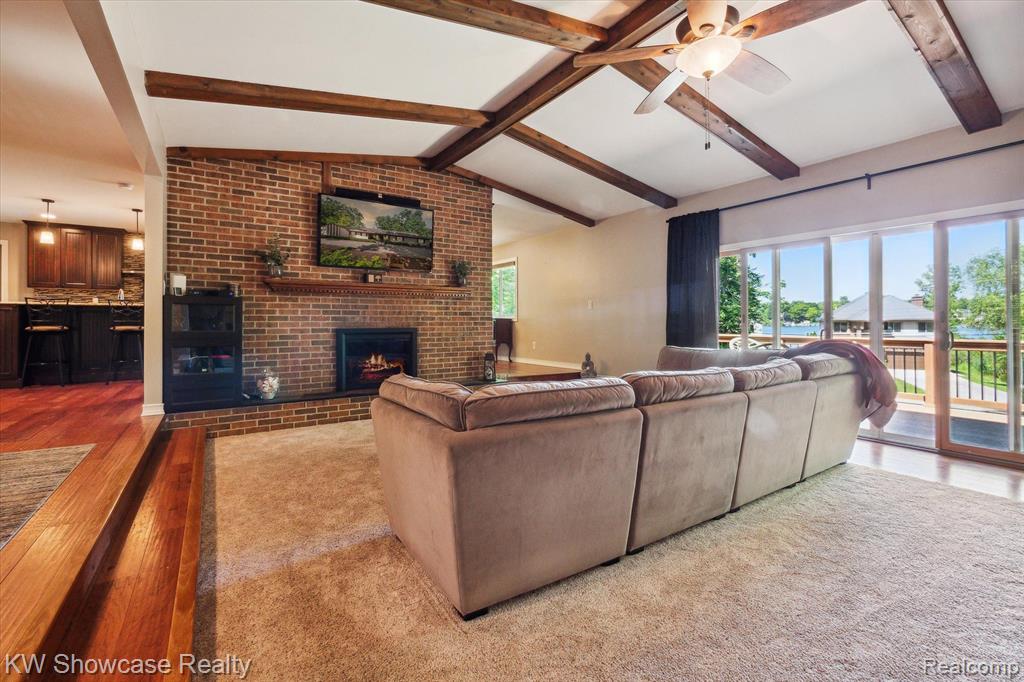 4020 Watuga Street, Commerce Twp, MI 48390 — Photo 8