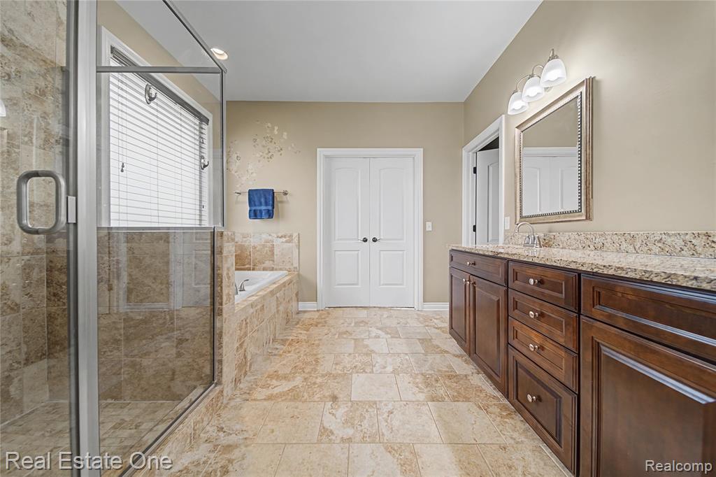 6060 Pinemont Drive, Brighton, MI 48116 — Photo 30